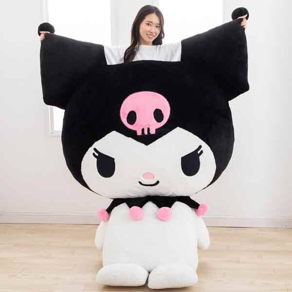 サンリオのキャラクターたちが超特大クッションに　第1弾は「クロミ」と「KIRIMI ちゃん.」