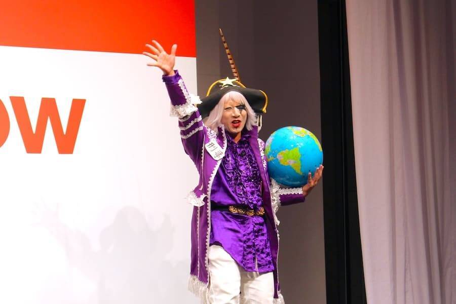 松重豊＆のんが新CMで刑事バディに！ロケットナウ新CM発表会で制作陣にラブコール？