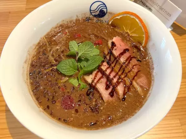 「甘いの？しょっぱいの？1日20食限定の「チョコレート味噌ラーメン」が唯一無二の体験だった」の画像
