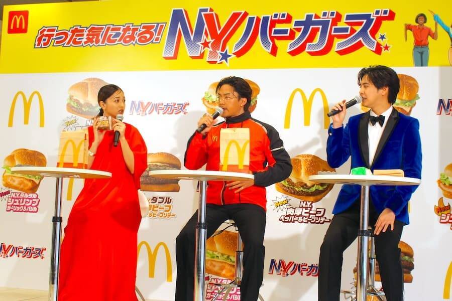 人気の「N.Y.バーガーズ」が今年も登場！元マッククルーの数原龍友が、片寄涼太＆みちょぱにデリバリー