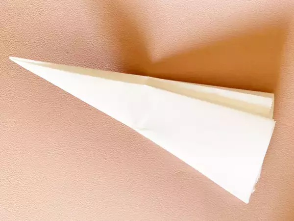 「ケーキが取り出せないストレスから開放！「便利なクッキングシートの敷き方」が本当に便利だった」の画像