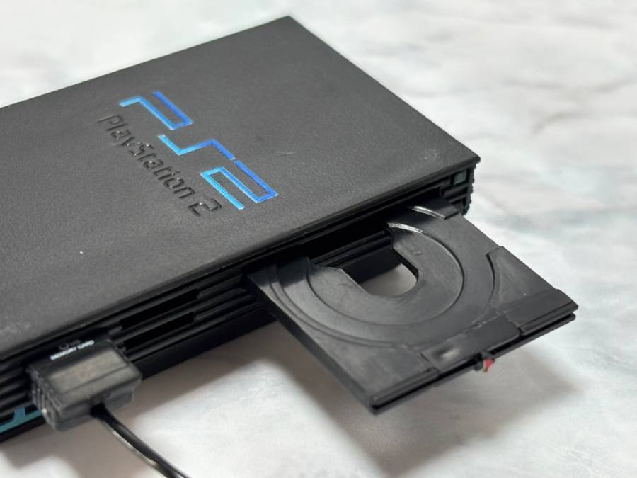 歴代プレステのカプセルトイミニチュアをレビュー　常軌を逸した細かさに驚愕