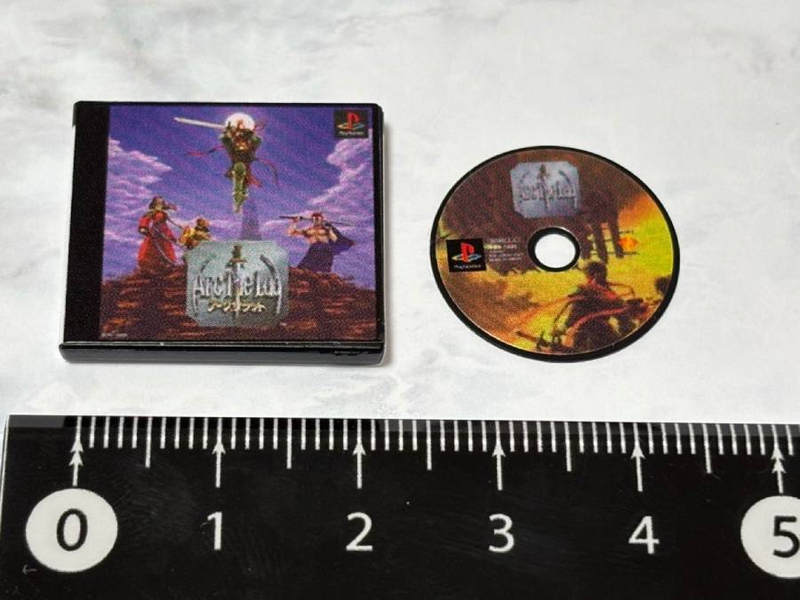 歴代プレステのカプセルトイミニチュアをレビュー　常軌を逸した細かさに驚愕