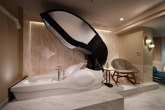 ミナミのホテルで「人間洗濯機」稼働開始　大阪・関西万博で注目の装置