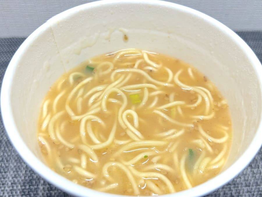 「痛い！」がスープに溶かすと旨辛に　“死神級”唐辛子入りラーメンを食べてみた