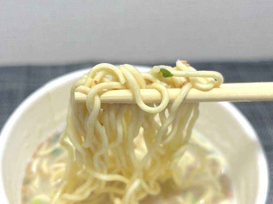 「痛い！」がスープに溶かすと旨辛に　“死神級”唐辛子入りラーメンを食べてみた