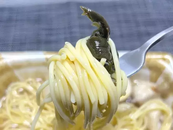 「過去イチの偏愛メシ？ドンキの新作「おでんパスタ」に戸惑いが隠せない」の画像