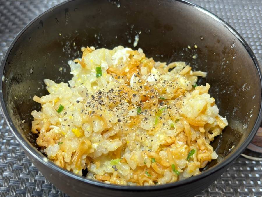 リュウジさんの「限界チキンラーメン雑炊」を実食　「嘘みたいに絶賛」の味は伊達じゃなかった