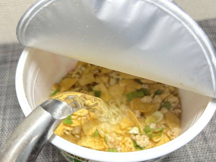 にんにくの暴力！！リュウジさん監修“バカの考えたサッポロ一番”がウマすぎた