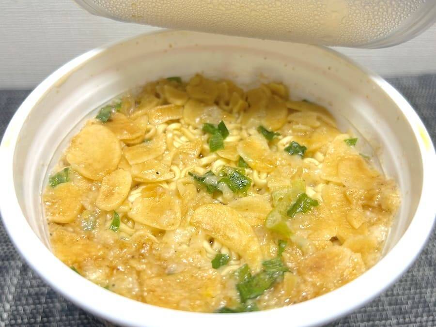 にんにくの暴力！！リュウジさん監修“バカの考えたサッポロ一番”がウマすぎた