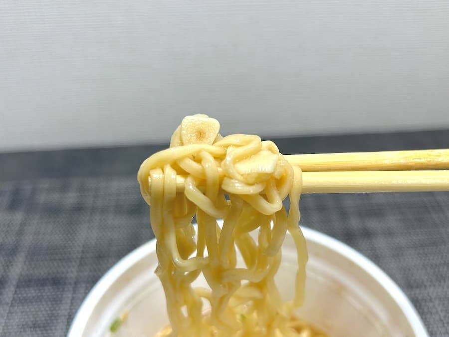 にんにくの暴力！！リュウジさん監修“バカの考えたサッポロ一番”がウマすぎた