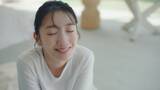 「波瑠が命名した「ペンちよちゃん」と共演　「ここひえ」新CM公開」の画像1