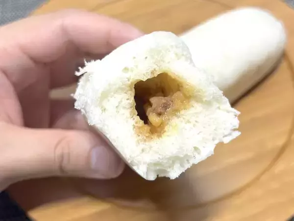 「これはいったいなんですの？ヤマザキ新商品「家系菓子パン」が謎すぎた」の画像