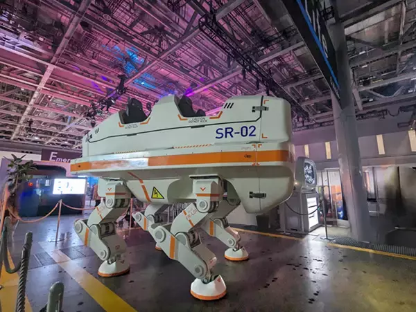 「4人乗りロボや対話AIも登場　「ビジネスチャンス EXPO」東京ビッグサイトで開催」の画像