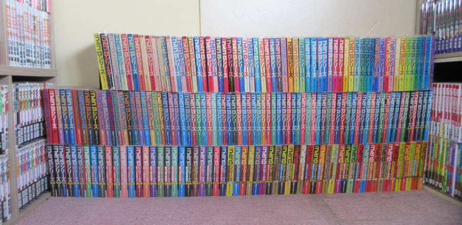 全巻でも足りない？　「ゴルゴ13」500冊超を所有するコレクター現る