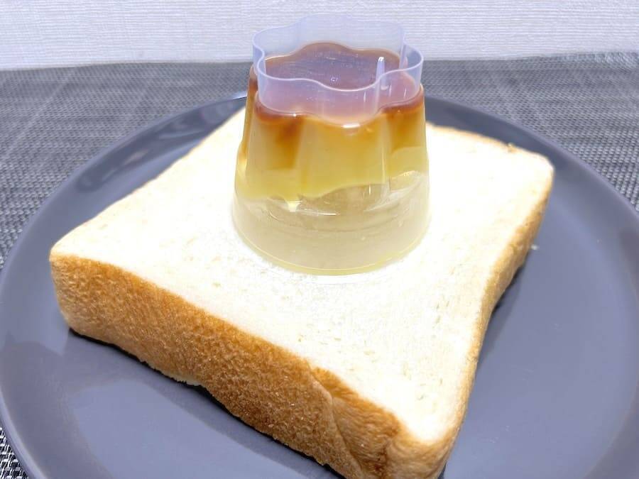 プリン×食パンで満たす背徳感……セブン公式のトーストアレンジがうまくてあまくて幸せだ