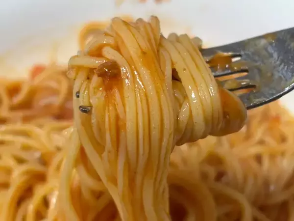 「ミツカン公式の裏技、ミートソース＋酢　本当に“レトルトが化ける”のか試してみた」の画像