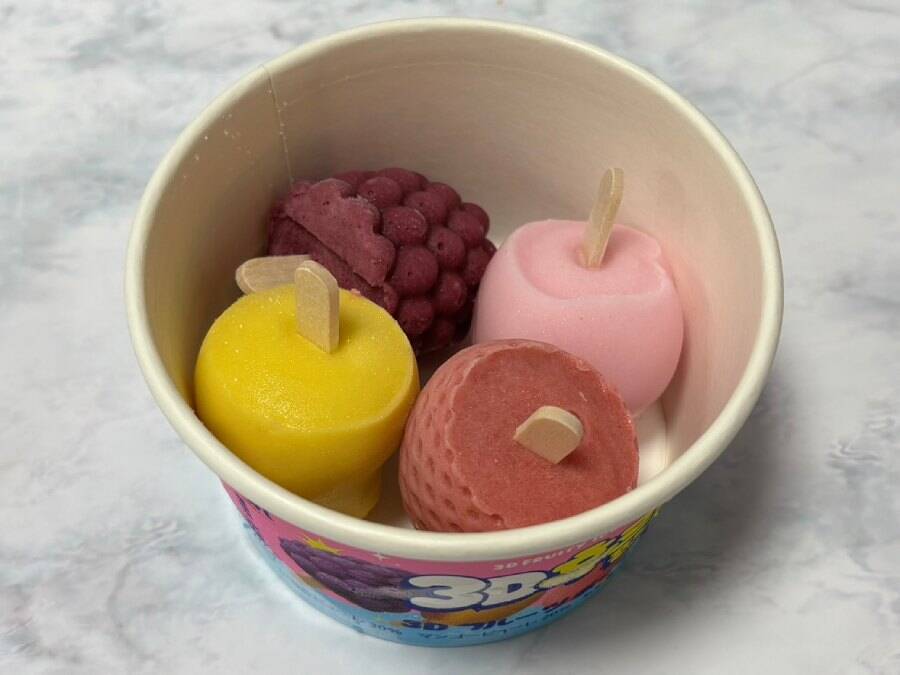 SNSでバズった「3Dアイス」がひとくちサイズに　セブン先行発売の「3Dフルーツポップス」を正直レビュー