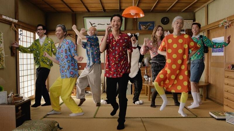 呂布カルマ「ボクは女装が似合わない」　カラムーチョ新WEBCMでギャルなど8役に挑戦