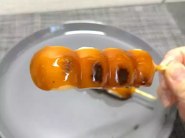 「みたらし団子にカレー？山崎製パンの斬新すぎる新商品に疑問符が止まらない」の画像