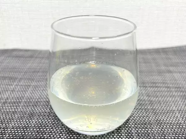 「ブランド史上最高にすっぱい？「三ツ矢ウルトラストロングレモン」で口が“＊”になった」の画像