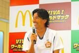 「影山優佳、マック新商品をサッカー戦術で食レポ　岡田准一＆中澤佑二も驚き」の画像21