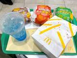 「影山優佳、マック新商品をサッカー戦術で食レポ　岡田准一＆中澤佑二も驚き」の画像24