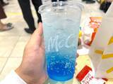 「影山優佳、マック新商品をサッカー戦術で食レポ　岡田准一＆中澤佑二も驚き」の画像33