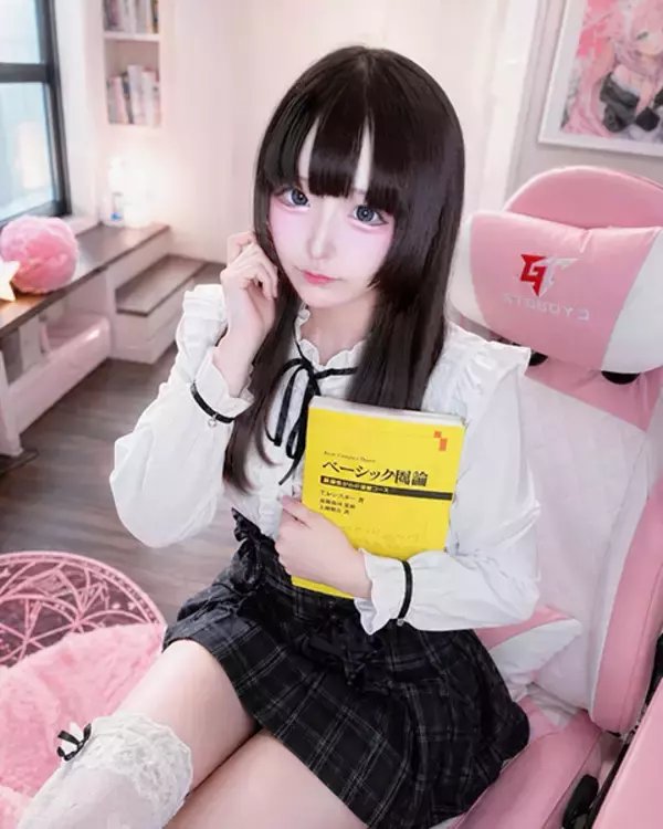 「現役数学科メイドが教える「線形代数」講座が5月23日に開催　90分の本格講義＆チェキ会も」の画像