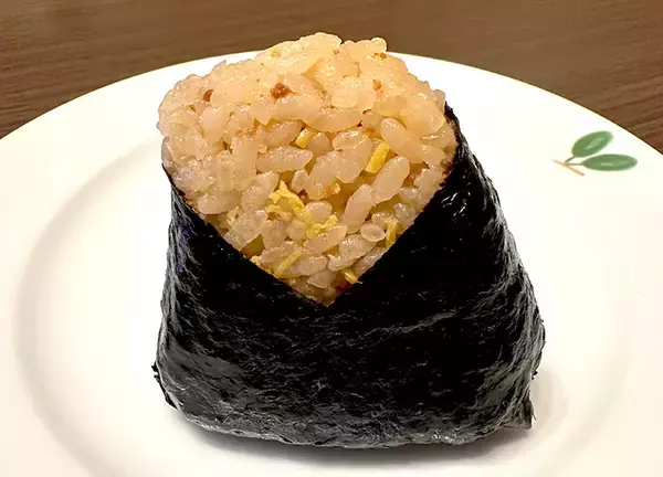 「鳥栖名物「中央軒のかしわめし」がコンビニに　NewDaysでおにぎり化」の画像