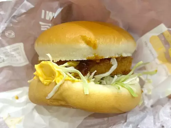 「「グラコロ」史上初の第2弾が登場！「トロ旨タルタル＆デミグラコロ」を実食」の画像