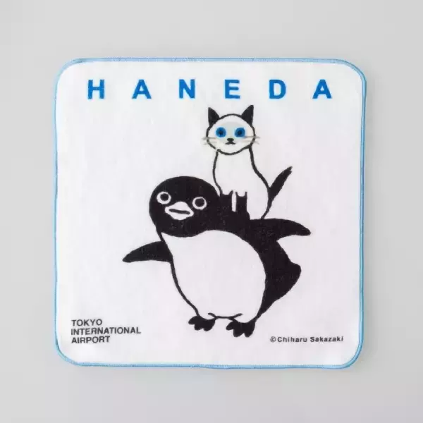 「交通系ICのペンギンがまさかの転職か？　羽田空港限定グッズ発売開始」の画像