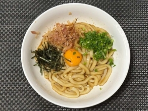 自宅で本格「油そば」を再現　山本ゆりさんのレシピ、実際に作ってみた