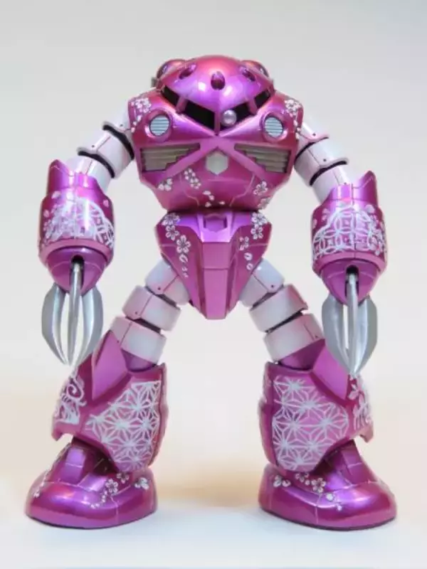 「和風×ガンプラ　藤の花と富士山がモチーフの「ふじおんぐ」」の画像
