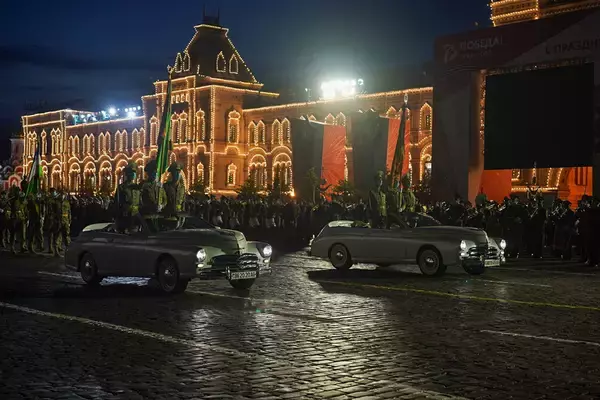 「ロシア「大祖国戦争勝利75周年」記念軍事パレード　赤の広場でリハーサル」の画像