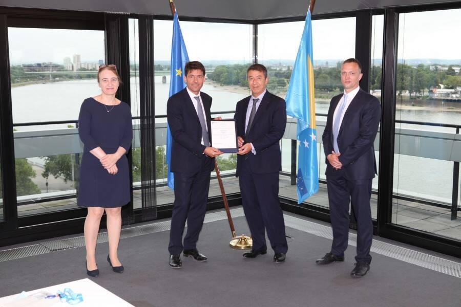 エアバス新型ヘリコプターH160　ヨーロッパの型式証明取得