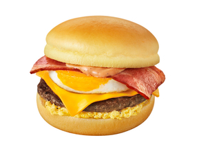 2020年は「濃厚ふわとろ月見」が仲間入り　マクドナルドで月見ファミリー期間限定販売