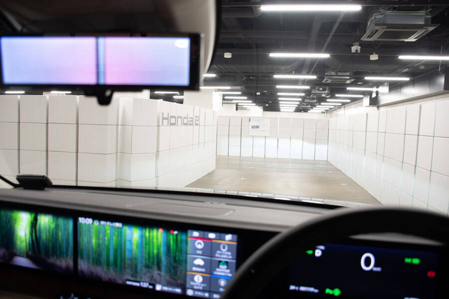 狭いところもスイスイ走る「Honda e」迷路試乗会に行ってきた