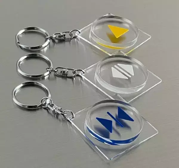 「「本物のエレベーターボタン」キーホルダー今年も発売　合格への扉も開く？」の画像