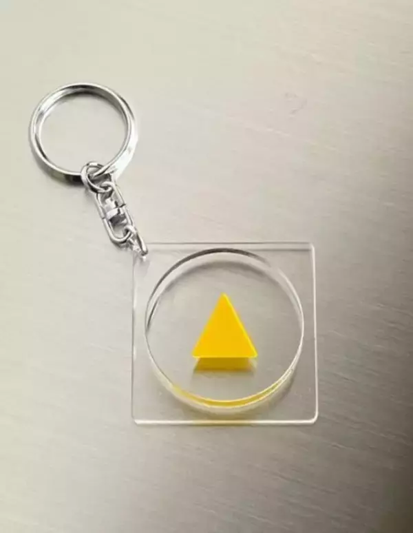 「「本物のエレベーターボタン」キーホルダー今年も発売　合格への扉も開く？」の画像