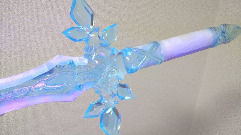 まさにソードアート　冬の敦賀に舞い降りた「青薔薇の剣」