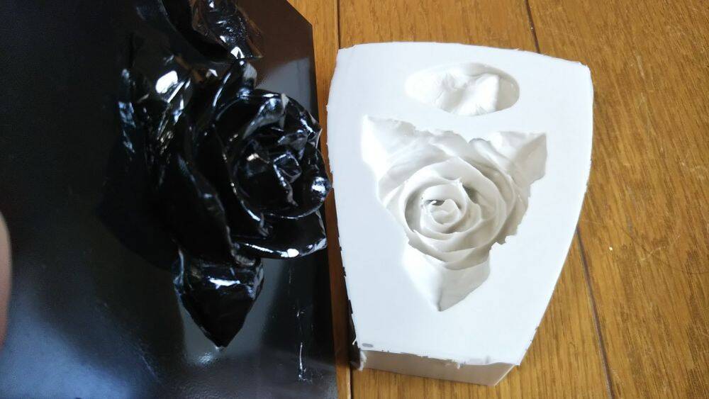 まさにソードアート　冬の敦賀に舞い降りた「青薔薇の剣」