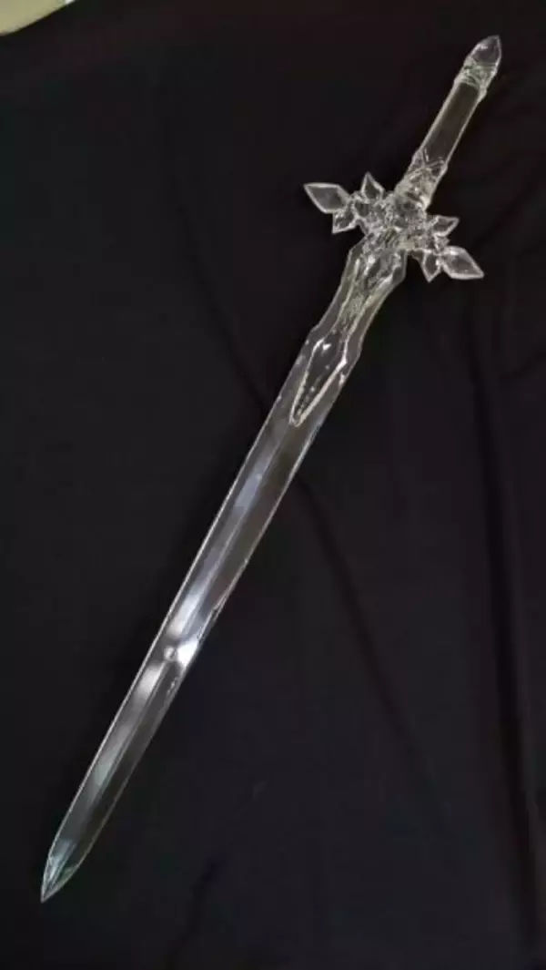 「まさにソードアート　冬の敦賀に舞い降りた「青薔薇の剣」」の画像