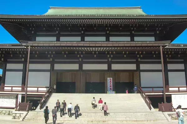 「東京メトロ銀座線開業は初詣に合わせた？神社仏閣と鉄道の深い関係」の画像