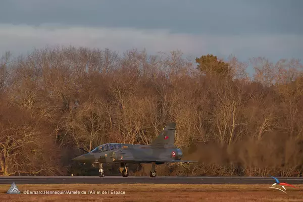 「フランスのミラージュ2000D戦闘機　近代化改修1号機を受領」の画像