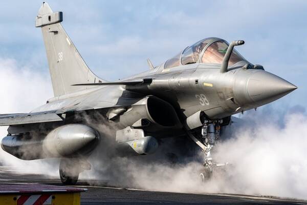 フランス海空軍 ラファール戦闘機の最新型f3 Rが完全運用能力獲得 21年3月18日 エキサイトニュース