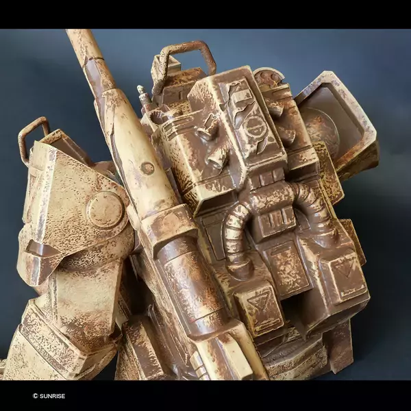 「懐かしSFアニメ「太陽の牙ダグラム」の衝撃シーンを再現　全高約24cmのジャンボソフビ」の画像