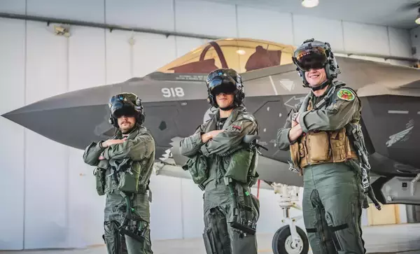 4か国のF-35が集合！イタリアで共同訓練「ファルコン・ストライク」実施中