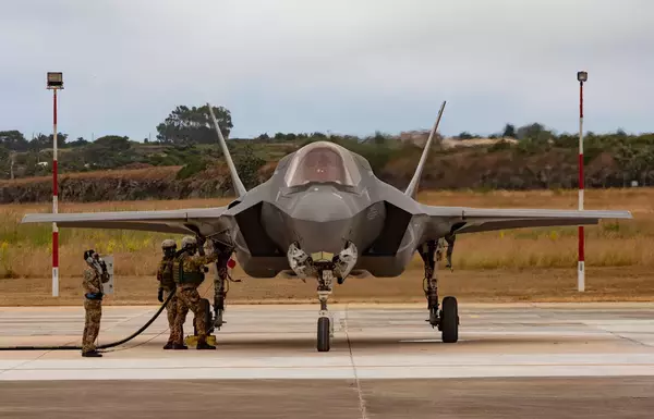 「4か国のF-35が集合！イタリアで共同訓練「ファルコン・ストライク」実施中」の画像