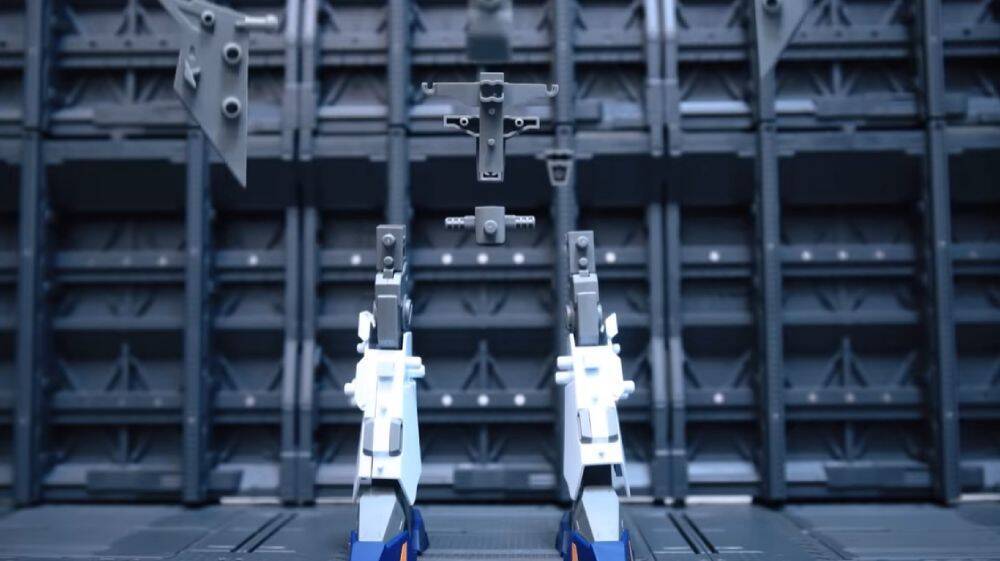 使用写真6千枚！ファン制作の「クスィーガンダム」コマ撮りアニメが熱い